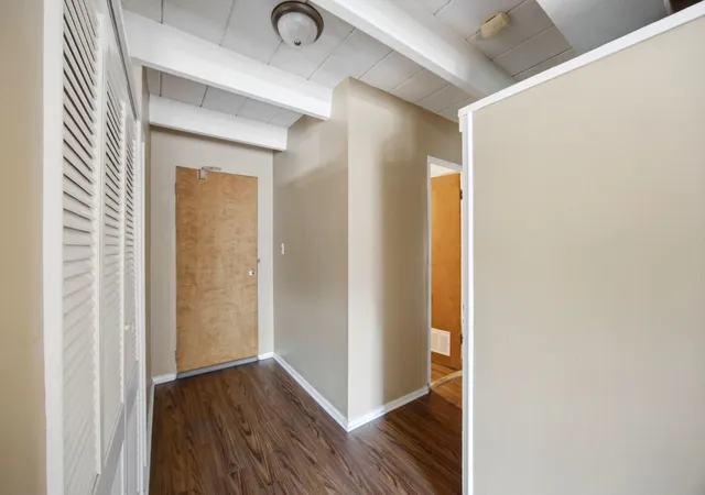 Listing Photo 4 - Condo for sale in building located at 1862 Sherman Ave, Evanston, IL 60201 - Unit #1NW