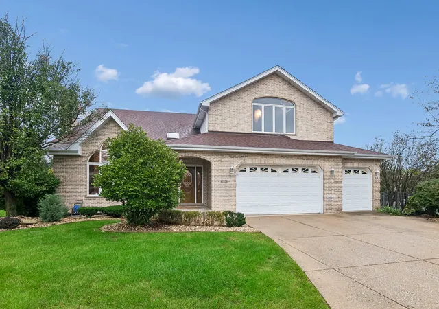 Photo 1 of Single family home for sale at 10326 Bristol Ct, Mokena, IL 60448 | MLS# 12769346 | Listing updated on 2026-10-05