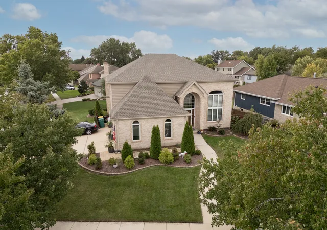 Photo 1 of Single family home for sale at 1216 Janas Ln, Lemont, IL 60439 | MLS# 12769396 | Listing updated on 2026-09-25