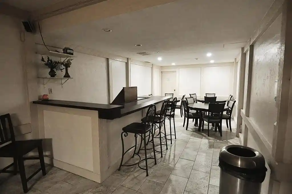 Listing Photo 27 - Condo for sale in 2929 Sunnyside Dr located at 2929 Sunnyside Dr, Rockford, IL 61114 - Unit #127B