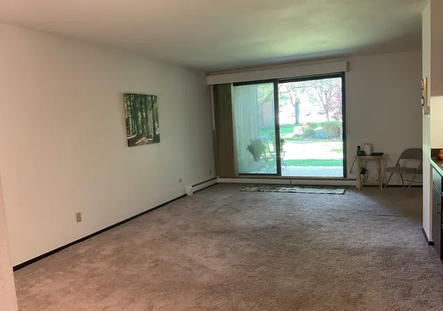 Photo 2 of Condo for sale at 2929 Sunnyside Dr #127B, Rockford, IL 61114 | MLS# 12769422 | Listing updated on 2026-10-01