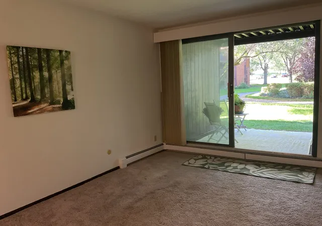 Photo 3 of Condo for sale at 2929 Sunnyside Dr #127B, Rockford, IL 61114 | MLS# 12769422 | Listing updated on 2026-10-01