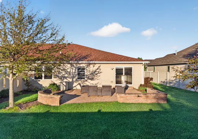 Photo 3 of Townhouse for sale at 1793 Red Willow Rd, Morris, IL 60450 | MLS# 12769428 | Listing updated on 2026-10-06
