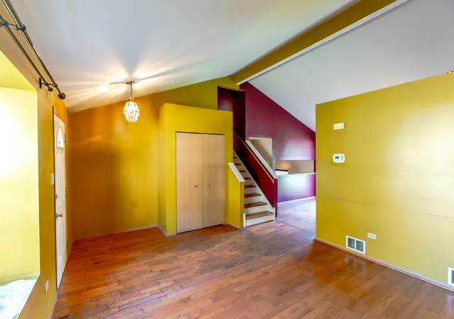 Photo 3 of Single family home for sale at 5210 Pine Trails Cir, Plainfield, IL 60586 | MLS# 12769483 | Listing updated on 2026-10-07