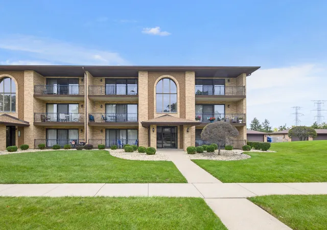 Photo 1 of Condo for sale at 8300 160th Place #2E, Tinley Park, IL 60477 | MLS# 12769491 | Listing updated on 2026-10-07