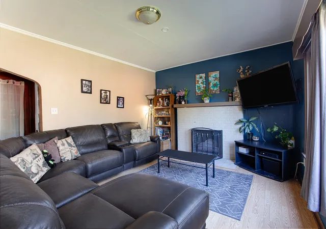 Photo 3 of Single family home for sale at 240 Norris St, West Chicago, IL 60185 | MLS# 12769500 | Listing updated on 2026-10-06