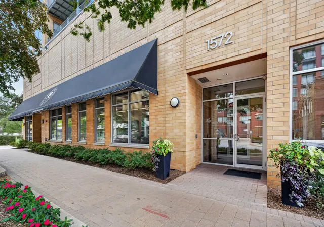 Condo for sale at 1572 Maple Ave #406, Evanston, IL 60201 | MLS# 12769514