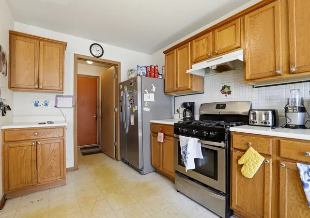 Photo 4 of Single family home for sale at 1475 Windflower Ct, Romeoville, IL 60446 | MLS# 12769517 | Listing updated on 2026-10-05