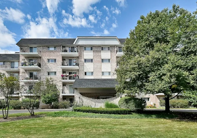 Photo 1 of Condo for sale at 1000 S Lorraine Rd #212, Wheaton, IL 60189 | MLS# 12769575 | Listing updated on 2026-09-25