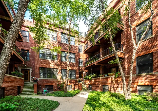 Condo for sale at 6618 N Ashland Ave #3, Chicago, IL 60626 | MLS# 12769625