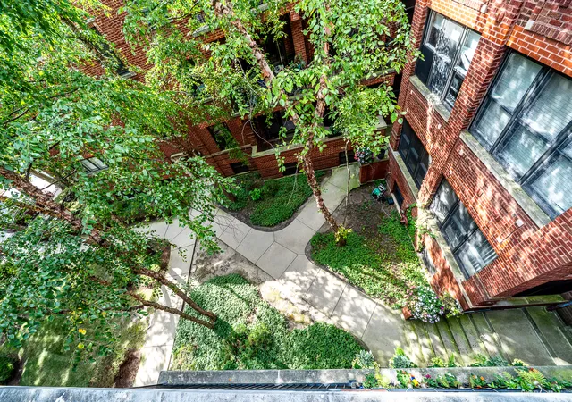Photo 2 of Condo for sale at 6618 N Ashland Ave #3, Chicago, IL 60626 | MLS# 12769625 | Listing updated on 2026-10-07
