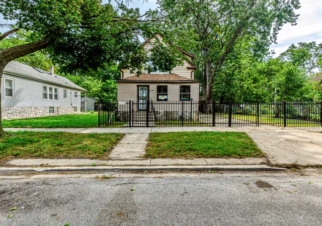Photo 2 of Single family home for sale at 11723 S Stewart Ave, Chicago, IL 60628 | MLS# 12769638 | Listing updated on 2026-10-07