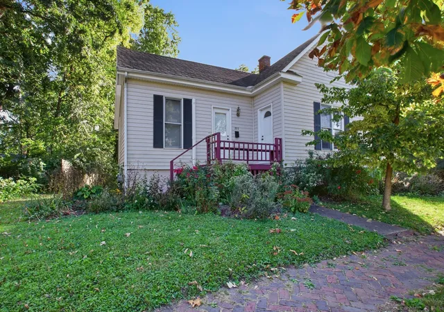 Single family home for sale at 205 E Oregon St, Urbana, IL 61801 | MLS# 12769715