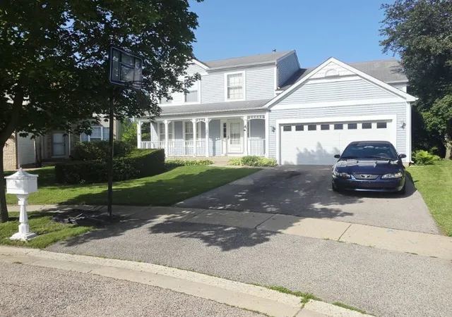 Photo 2 of Single family home for sale at 382 Deer Xing Ct, Hainesville, IL 60030 | MLS# 12769717 | Listing updated on 2026-10-01