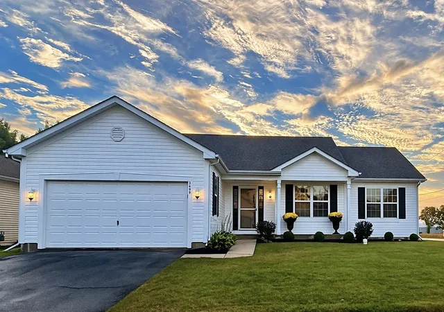 Photo 1 of Single family home for sale at 3499 White Oak Dr, De Kalb, IL 60115 | MLS# 12769735 | Listing updated on 2026-10-06
