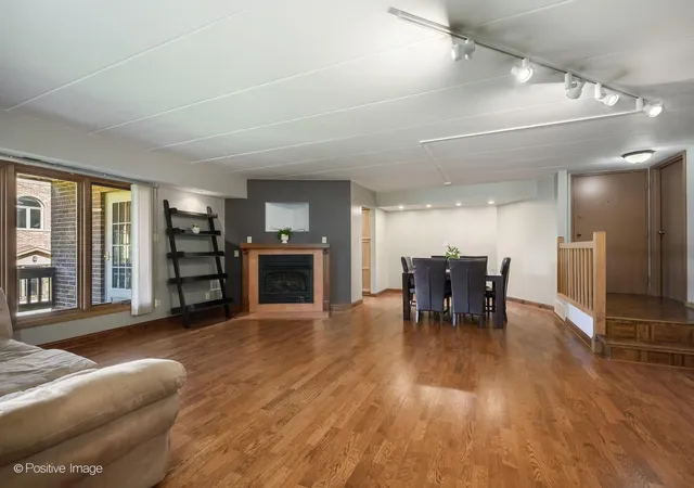 Photo 4 of Condo for sale at 17242 Ridgeland Ave #2N, Tinley Park, IL 60477 | MLS# 12769737 | Listing updated on 2026-10-06
