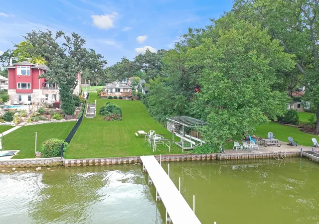 Photo 2 of Single family home for sale at 58 N Lake Ave, Fox Lake, IL 60020 | MLS# 12769775 | Listing updated on 2026-09-29