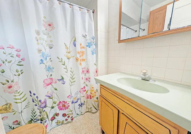 Photo 4 of Single family home for sale at 58 N Lake Ave, Fox Lake, IL 60020 | MLS# 12769775 | Listing updated on 2026-09-29