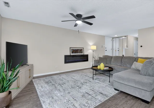 Photo 2 of Condo for sale at 8255 Juniper Ct #36D, Palos Hills, IL 60465 | MLS# 12769803 | Listing updated on 2026-10-01
