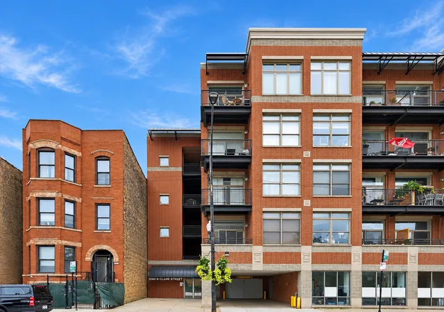 Photo 1 of Condo for sale at 3260 N Clark St #304, Chicago, IL 60657 | MLS# 12769826 | Listing updated on 2026-09-28