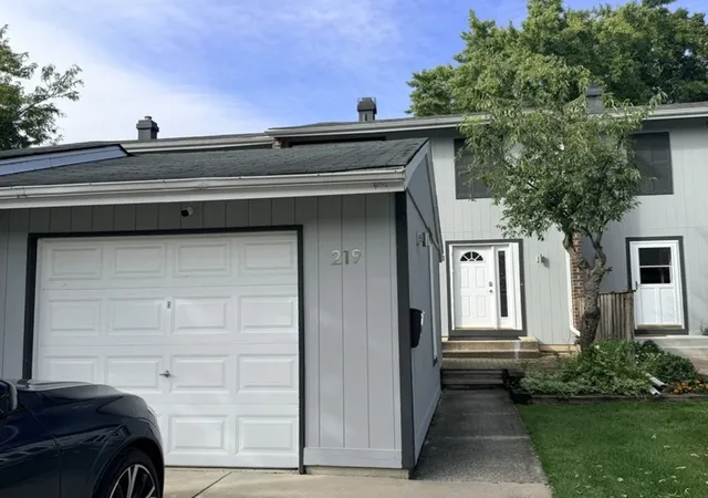 Photo 1 of Townhouse for sale at 219 Pinewood Ln, Bloomingdale, IL 60108 | MLS# 12769892 | Listing updated on 2026-09-27