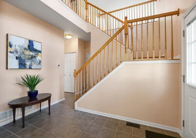 Photo 3 of Townhouse for sale at 1319 W Crane View Ct, Round Lake, IL 60073 | MLS# 12769907 | Listing updated on 2026-10-07