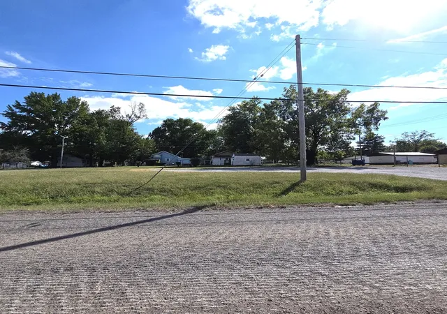 Photo 1 of Land for sale at 0000 E Bailey Ln, Benton, IL 62812 | MLS# 12769911 | Listing updated on 2026-09-25