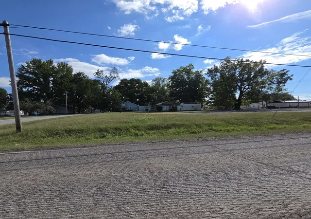 Photo 2 of Land for sale at 0000 E Bailey Ln, Benton, IL 62812 | MLS# 12769911 | Listing updated on 2026-09-25