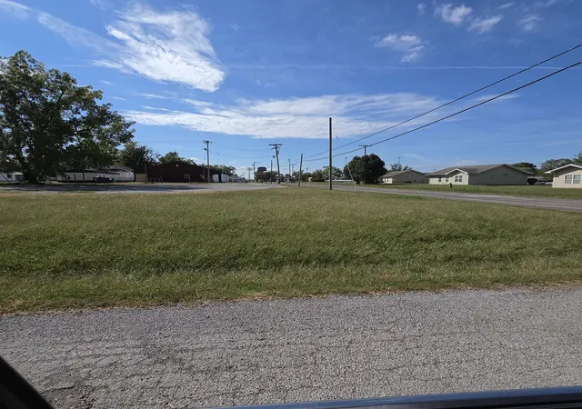Photo 3 of Land for sale at 0000 E Bailey Ln, Benton, IL 62812 | MLS# 12769911 | Listing updated on 2026-09-25