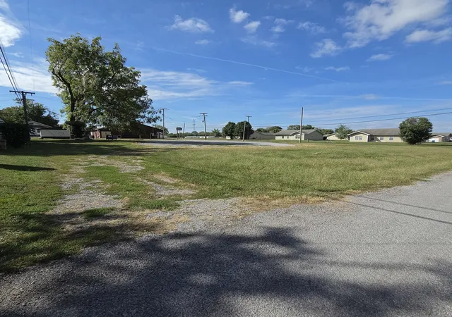 Photo 4 of Land for sale at 0000 E Bailey Ln, Benton, IL 62812 | MLS# 12769911 | Listing updated on 2026-09-25