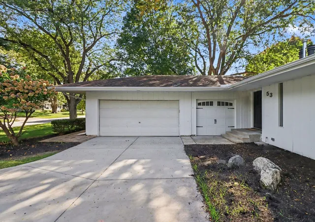 Photo 2 of Single family home for sale at 53 Cebold Dr, Oswego, IL 60543 | MLS# 12769921 | Listing updated on 2026-09-30