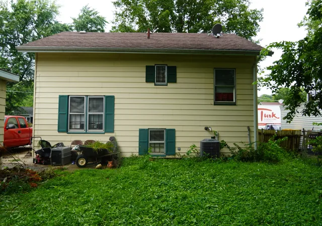 Photo 4 of Single family home for sale at 213 Linwood Ave, Ottawa, IL 61350 | MLS# 12769958 | Listing updated on 2026-10-05