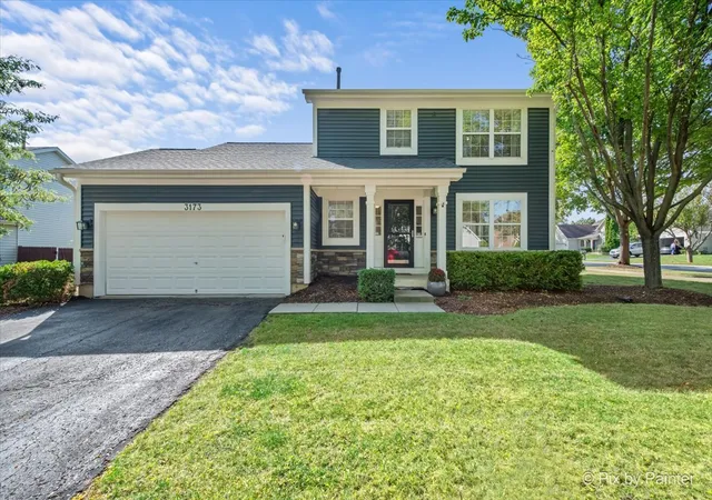Photo 1 of Single family home for sale at 3173 Whitney Rd, Aurora, IL 60502 | MLS# 12769971 | Listing updated on 2026-10-08