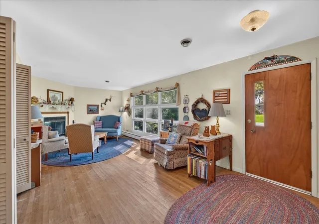 Photo 3 of Single family home for sale at 17w342 White Pine Rd, Bensenville, IL 60106 | MLS# 12769982 | Listing updated on 2026-10-22