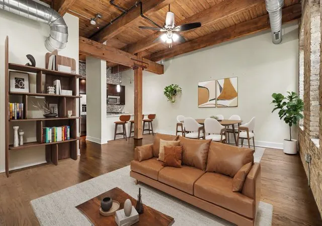 Photo 3 of Condo for sale at 1800 W Grace St #204, Chicago, IL 60613 | MLS# 12770021 | Listing updated on 2026-10-07