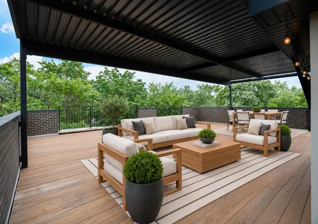 Photo 3 of Condo for sale at 2422 W Lyndale St #3, Chicago, IL 60647 | MLS# 12770037 | Listing updated on 2026-09-30