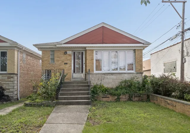 Photo 1 of Single family home for sale at 3974 N Oleander Ave, Chicago, IL 60634 | MLS# 12770038 | Listing updated on 2026-09-29