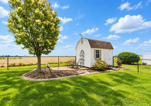 Photo 3 of Single family home for sale at 113 Diane Dr, Lexington, IL 61753 | MLS# 12770071 | Listing updated on 2026-10-06