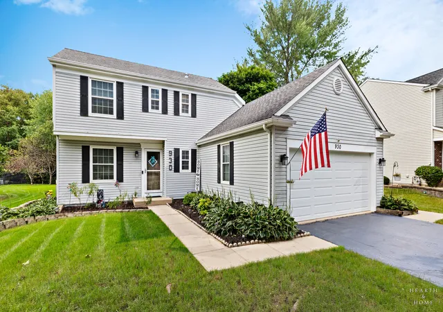 Photo 1 of Single family home for sale at 930 Ridgewood Dr, Cary, IL 60013 | MLS# 12770099 | Listing updated on 2026-09-29