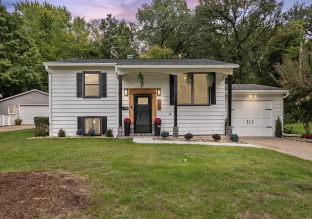 Photo 1 of Single family home for sale at 1141 6th Street, Milan, IL 61264 | MLS# 12770106 | Listing updated on 2026-10-05