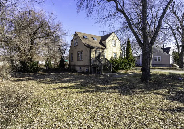 Photo 3 of Land for sale at 1738 Lunt Ave, Des Plaines, IL 60018 | MLS# 12770124 | Listing updated on 2026-09-26