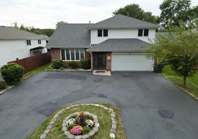 Photo 1 of Sale Pending at 16418 Spaulding Ave, Markham, IL 60428 | MLS# 12770153 | Listing updated on 2026-09-29