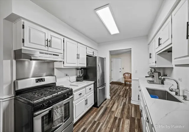 Photo 1 of Single family home for sale at 125 W Middle St, South Elgin, IL 60177 | MLS# 12770171 | Listing updated on 2026-10-05