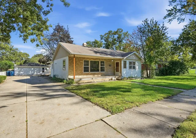 Single family home for sale at 3443 Phillips Ave, Steger, IL 60475 | MLS# 12770180