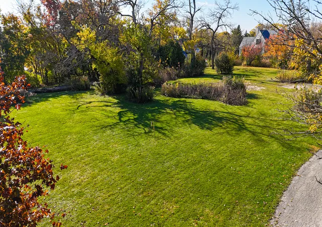 Photo 2 of Land for sale at 1930 Sunset Ridge Rd, Northfield, IL 60093 | MLS# 12770182 | Listing updated on 2026-09-26