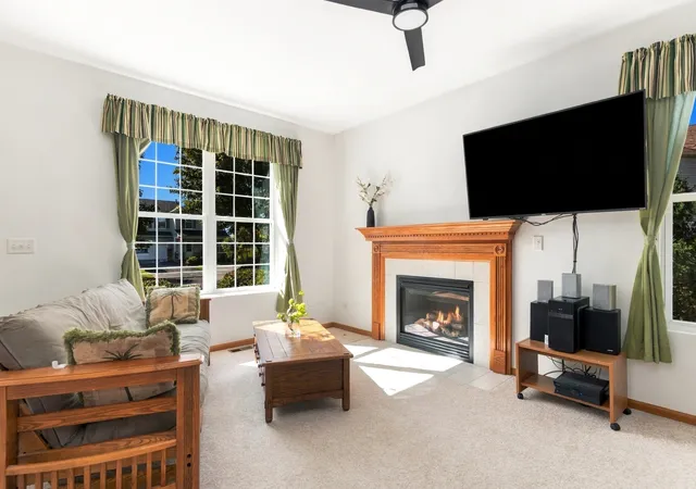 Photo 4 of Single family home for sale at 347 Coneflower Dr, Minooka, IL 60447 | MLS# 12770193 | Listing updated on 2026-10-06
