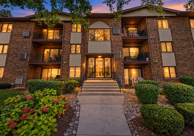 Photo 1 of Condo for sale at 14033 S Laramie Ave #420, Crestwood, IL 60418 | MLS# 12770202 | Listing updated on 2026-10-05