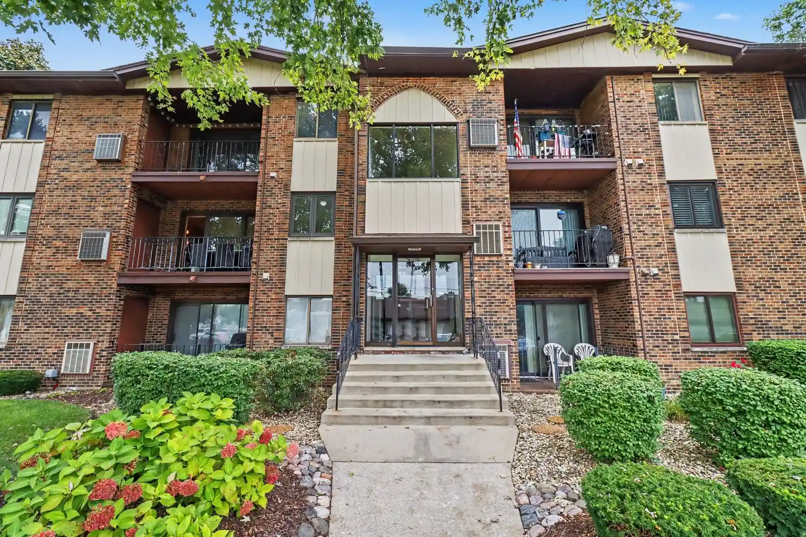 Listing Photo 27 - Condo for sale in 14033 S Laramie Ave located at 14033 S Laramie Ave, Crestwood, IL 60445 - Unit #420