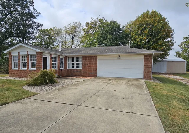 Photo 2 of Single family home for sale at 4165 Black Diamond Rd, Nashville, IL 62263 | MLS# 12770225 | Listing updated on 2026-10-02