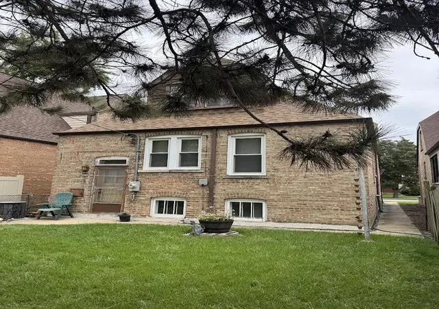 Photo 2 of Single family home for sale at 3254 N Oak Park Ave, Chicago, IL 60634 | MLS# 12770233 | Listing updated on 2026-09-28